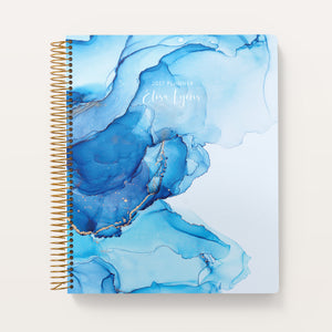 
                  
                    Blue Abstract Ink cover on an 8.5×11 Posy planner
                  
                