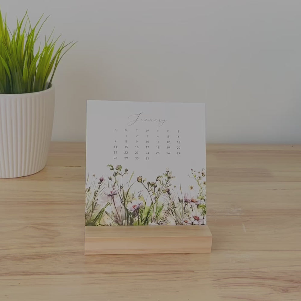 
                  
                    Load and play video in Gallery viewer, 2024 Desk Calendar (Any Start Month) - Meadow Floral
                  
                
